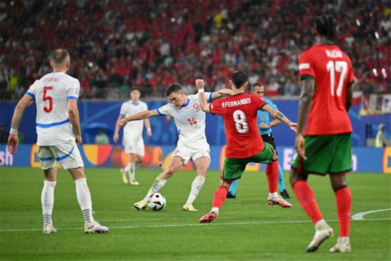 التشيك وجورجيا تستهدفان الانتفاض بعد الهزيمة في بطولة أوروبا