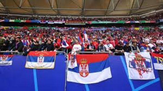 جماهير صربيا في ميونيخ تطلق هتافات معادية لكوسوفو