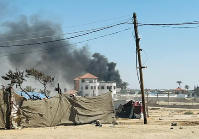 مصرع 24 فلسطينيا جراء قصف خيام نازحين جنوبي غزة