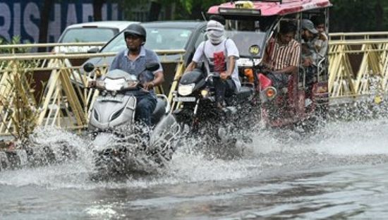 الأمطار الغزيرة تودي بحياة 11 شخصا في نيودلهي