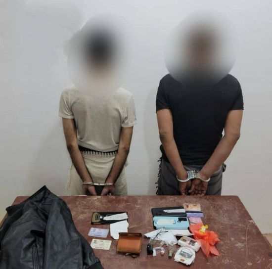 ضبط عنصرين إجراميين للإتجار بالمخدرات في عتق