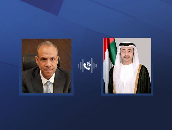 هاتفيا.. عبدالله بن زايد يبحث مع وزير الخارجية المصري الجديد العلاقات الأخوية