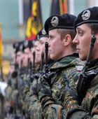 ألمانيا توافق على زيادة محدودة بميزانية الجيش