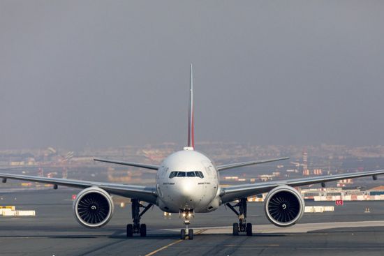 تأخر تسليم طائرات بوينغ وإيرباص يُعزز أعمال الصيانة