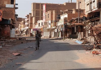 السلطات السودانية تأمر جميع الأجانب بمغادرة الخرطوم فورًا