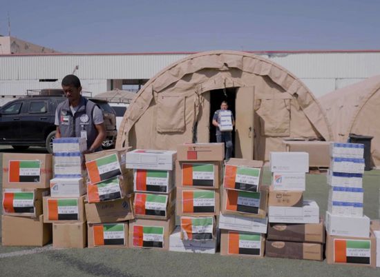 الإمارات تغيث النازحين بـ3 أطنان من المساعدات الطبية والأدوية في خان يونس