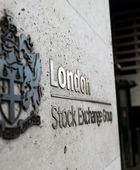 إقفال بورصة لندن على انخفاض مؤشر "فوتسي 100"