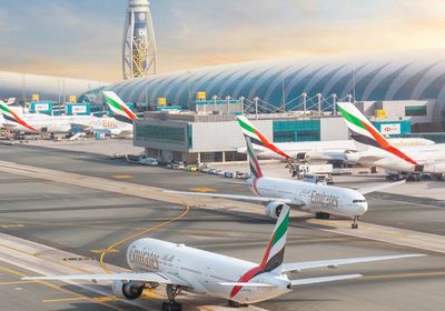 مطار دبي يعلن عودة العمل إلى طبيعته بعد خلل تقني عال