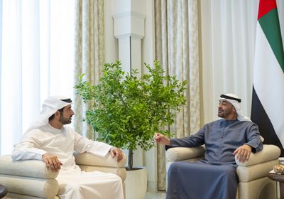 رئيس الإمارات يستقبل حمدان بن راشد في قصر الشاطئ