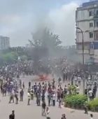 إصابة 300 شرطي بجروح في المواجهات مع المحتجين الجمعة في بنغلادش