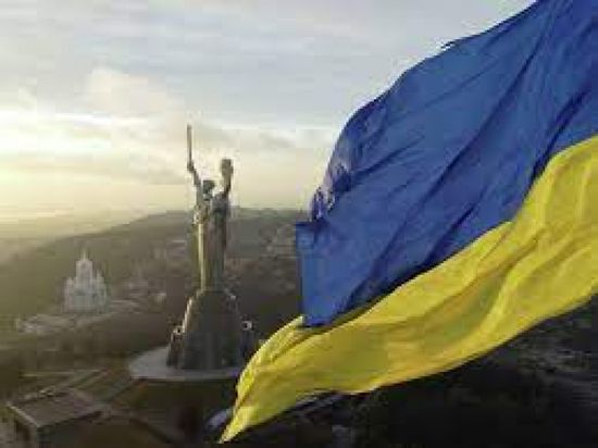 أوكرانيا تناقش سبل إيجاد حل سلمي للحرب بين كييف وموسكو