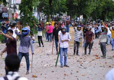 اقتياد ثلاثة من قادة الاحتجاجات في بنغلادش