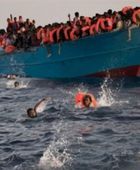 الهجرة الدولية: 16 غريقا ومفقودا بقارب المهاجرين قبالة تعز