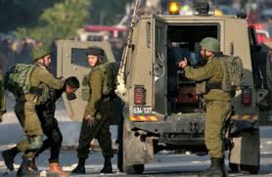 اعتقال 3 فلسطينيين شمال رام الله