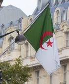 الجيش يعلن القضاء على ثلاثة "إرهابيين" في شمال الجزائر