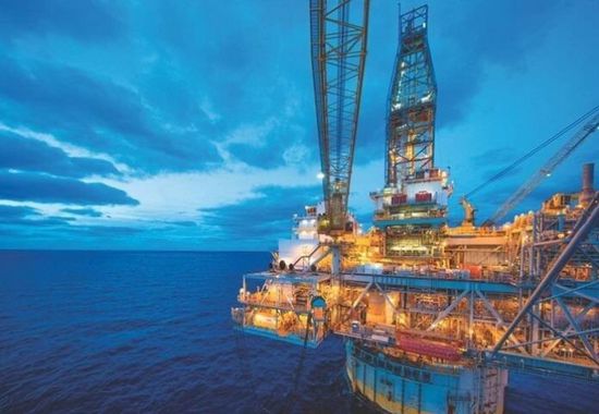 عقود الغاز الطبيعي تنخفض نسبة 4.95% عالميا