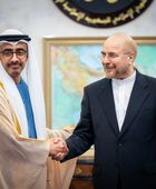 عبدالله بن زايد يلتقي رئيس البرلمان الإيراني في طهران