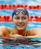 السويدية شيوستروم تحصد ذهبية 100 متر سباحة حرة للسيدات في باريس