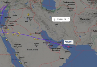 مصر تخطر طائراتها بتجنب المجال الإيراني