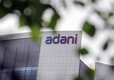 "أداني" ترد على "هيندنبرغ" وتصف مزاعمها بـ"الخبيثة"