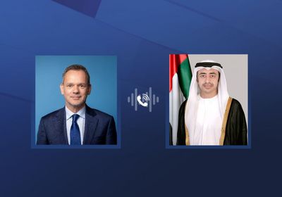 وزير الخارجية الإماراتي يبحث مع نظيره الهولندي العلاقات الثنائية بين البلدين