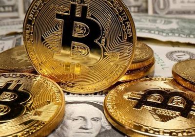 بتكوين تتراجع 6.4%