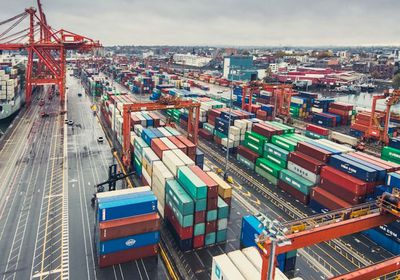 موانئ دبي العالمية تسجل نموًا قويًا في "جبل علي"