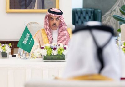 وزير الخارجية السعودي يلتقي نظيره القطري في الرياض