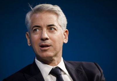 بيل أكمان ينتقد حظر منصة "إكس" في البرازيل