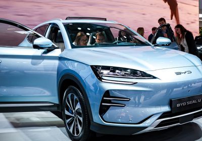 صناعة السيارات الكهربائية الصينية تنمو بقوة في أغسطس