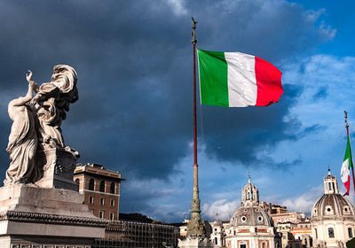 إيطاليا تستهدف نمواً اقتصادياً معتدلاً في 2025