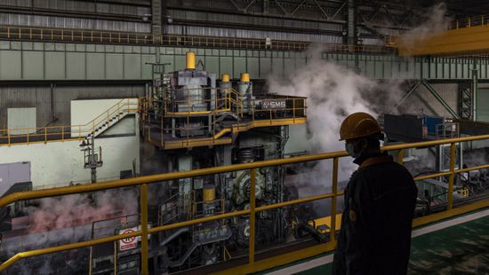 تراجع حاد في إنتاج الصلب الصيني خلال شهر أغسطس
