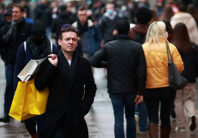 مبيعات التجزئة في بريطانيا تشهد انتعاشًا في أغسطس