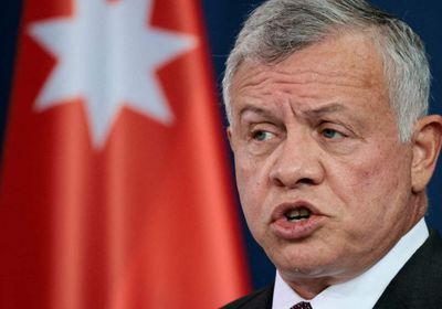 العاهل الأردني: التهجير القسري للفلسطينيين جريمة حرب