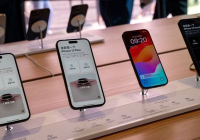 صعود الهواتف الصينية وتراجع مبيعات أيفون في بكين