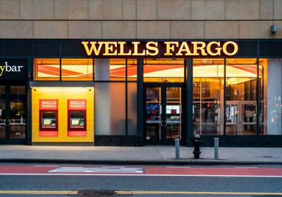 سهم ويلز فارغو يرتفع بعد تقدم الشركة بالتحكم في المخاطر