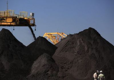 الحوافز الصينية تدفع الحديد لتجاوز الـ100 دولار للطن