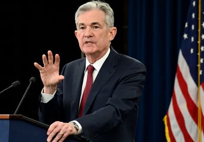 باول يؤكد قوة الاقتصاد الأمريكي ويلمح لاستمرار خفض الفائدة