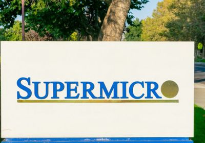 تقسيم سهم "سوبر مايكرو" لجذب المزيد من المستثمرين