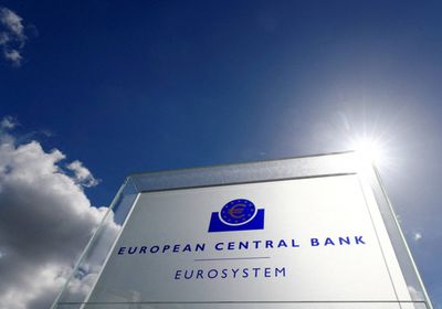 فيليروي يتوقع خفضاً جديداً للفائدة في منطقة اليورو