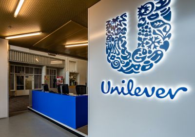 يونيليفر تخرج نهائياً من السوق الروسية وتبيع أصولها