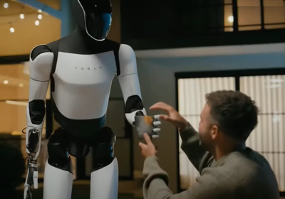 تراجع سهم تسلا بعد إعلان "وي روبوت"