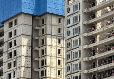 انخفاض أسهم العقارات الصينية مع غياب الدعم الحكومي