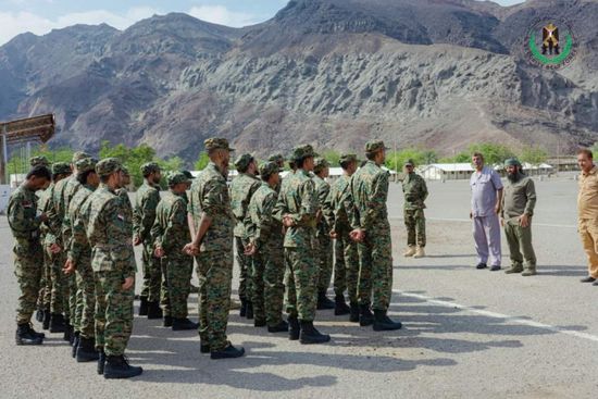 تدشين دورة تدريبية لضباط الدعم والإسناد والحزام الأمني بأبين