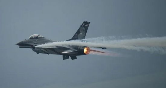 واشنطن ترسل المزيد من مقاتلات "F16" إلى الشرق الأوسط