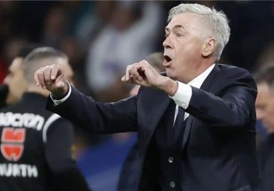 أنشيلوتي يأسف على الفرص الضائعة في الخسارة أمام برشلونة