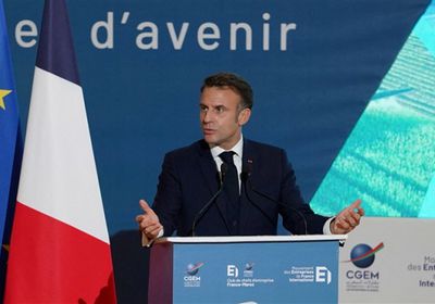 بعد 70 عاماً.. فرنسا تعترف بقتل قيادي جزائري