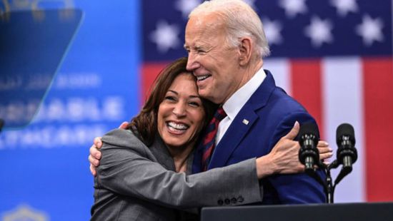    بايدن: هاريس أسوأ شخص تسلم مهام نائب الرئيس