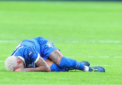 أول تعليق من نيمار بعد إصابته في مباراة الاستقلال