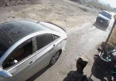 القبض على عصابة متورطة بسرقة مجوهرات في لحج